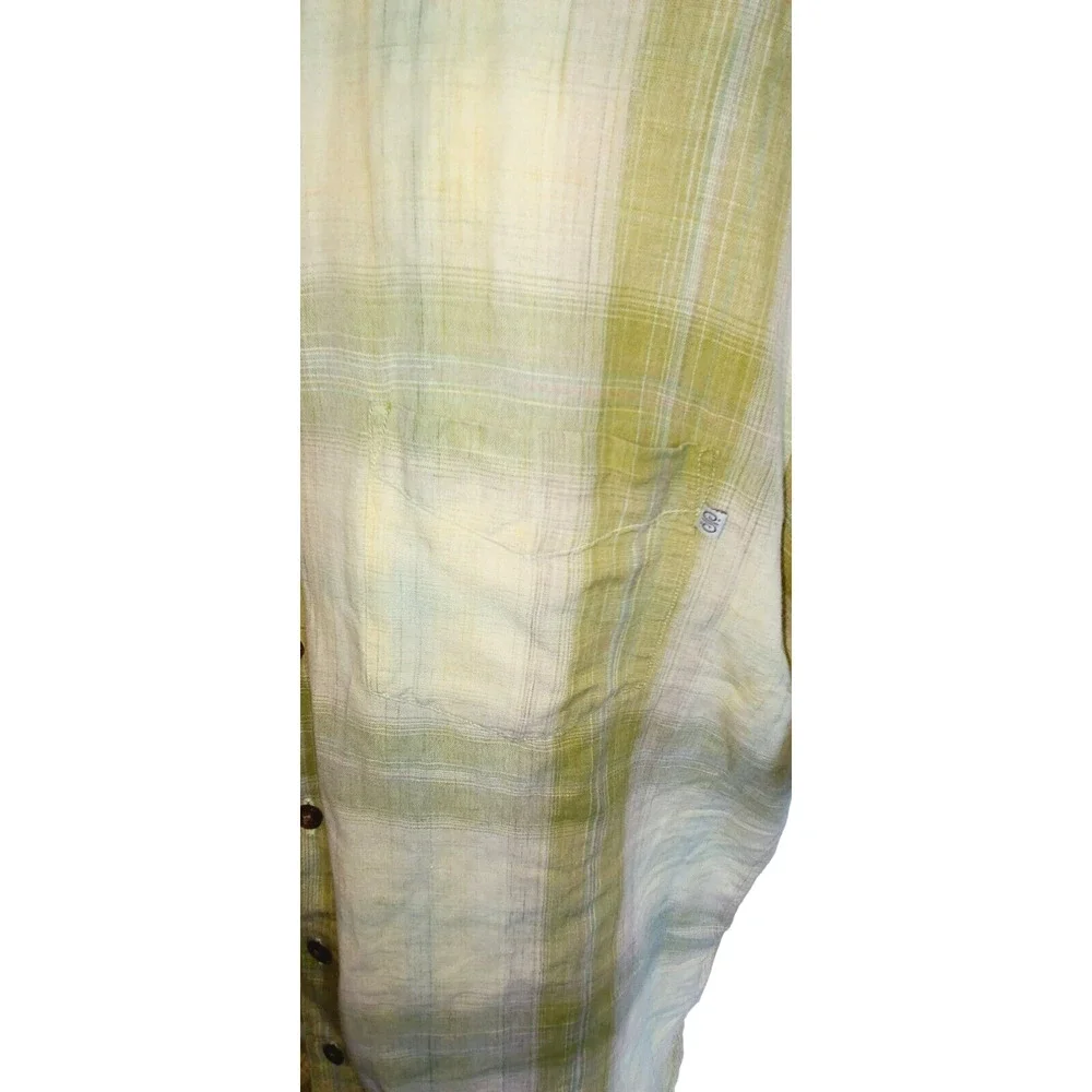 Solitude Button Up Short Sleeve‎ Shirt Size XL
